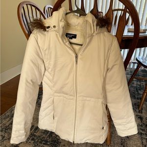 Black Rivet White Coat with Detachable Fur